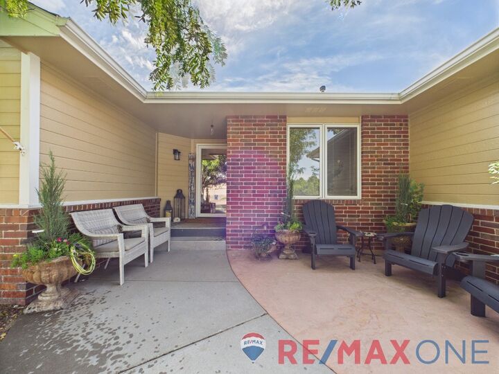 Property Photo: 1702 Grandview Drive E KS 67846