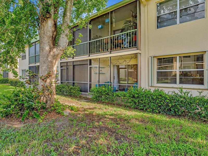 Property Photo:  4165 NW 90th Ave 103  FL 33065 