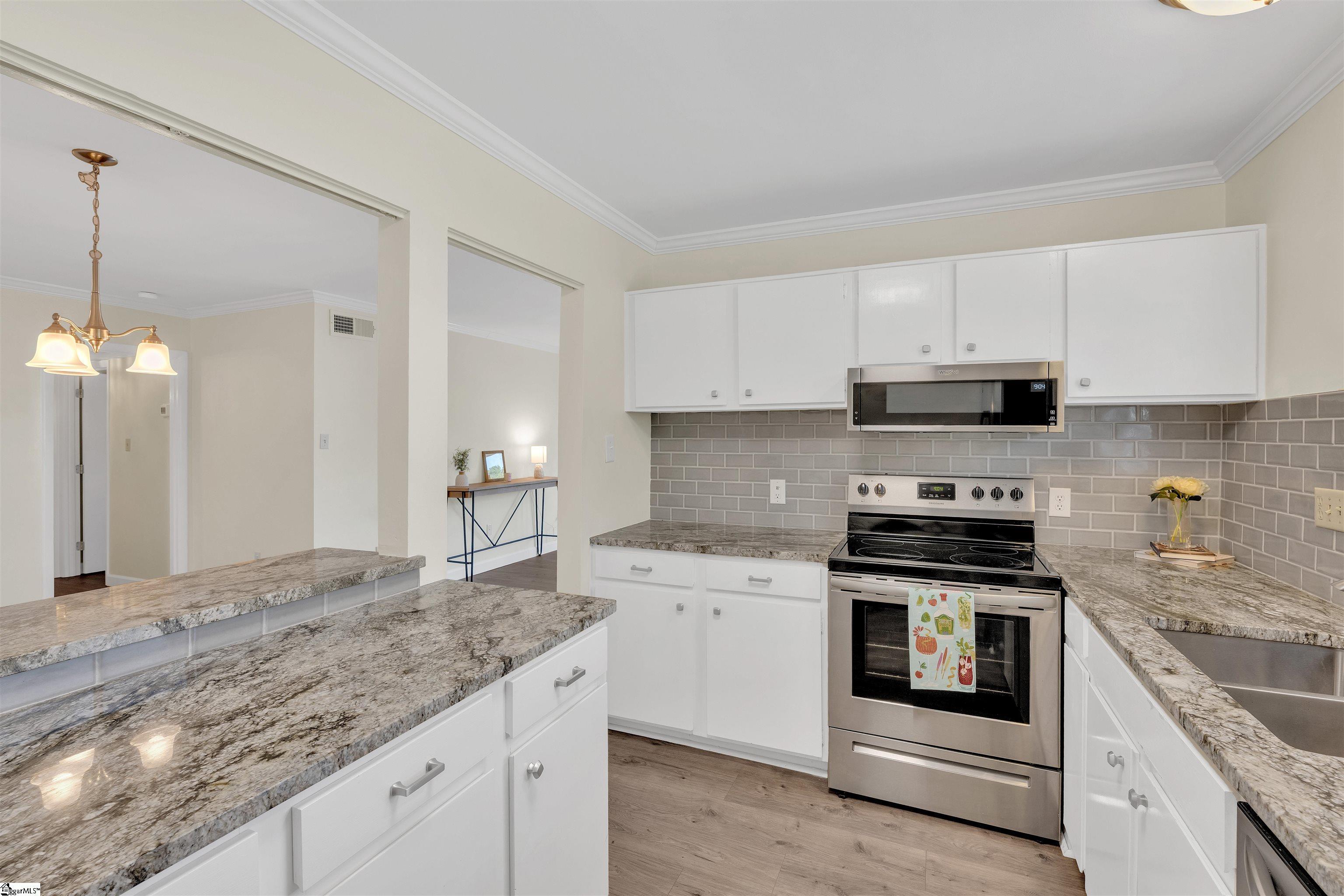 Property Photo: 925 Cleveland Street #64 SC 29601