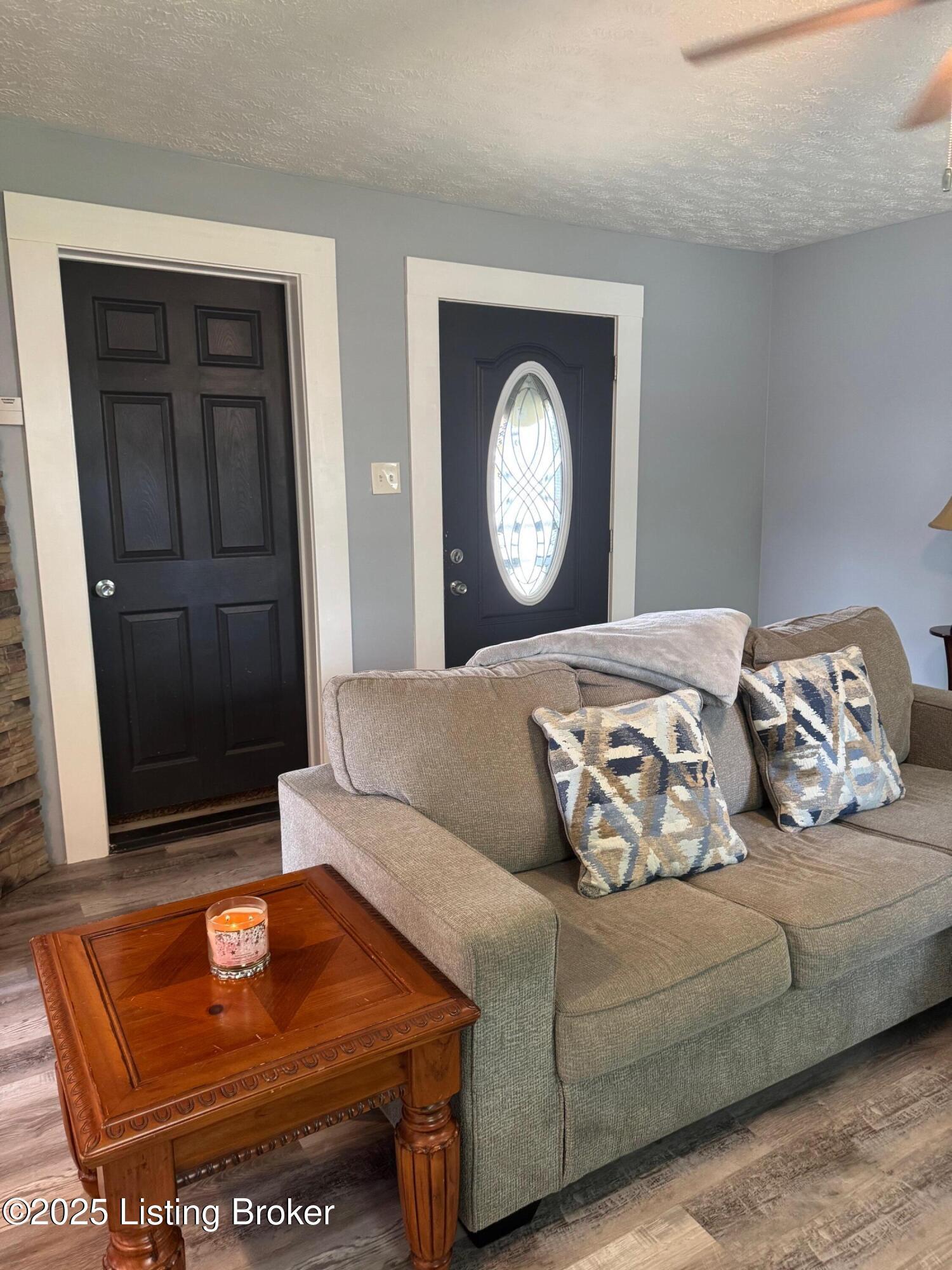 Property Photo:  111 S 28th St  KY 40212 