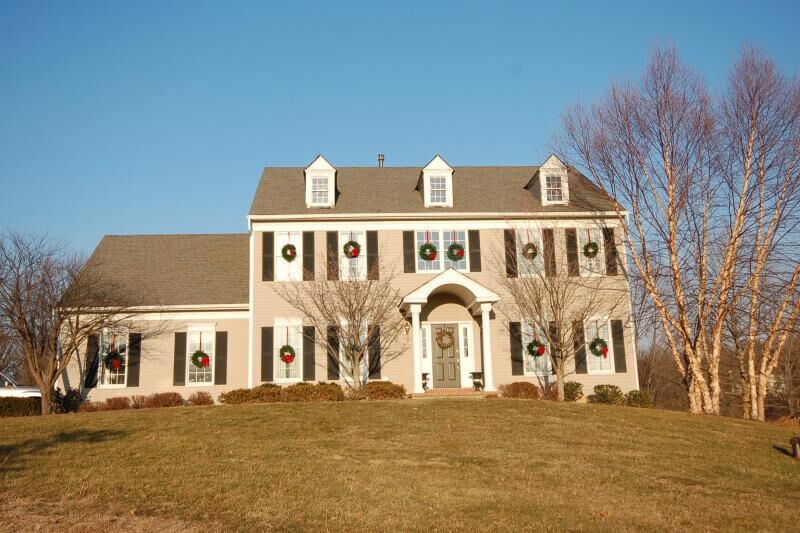 Property Photo:  4 Meadow Run Road  NJ 08848 