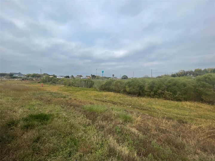 Property Photo:  0 Hwy 6  TX 77563 