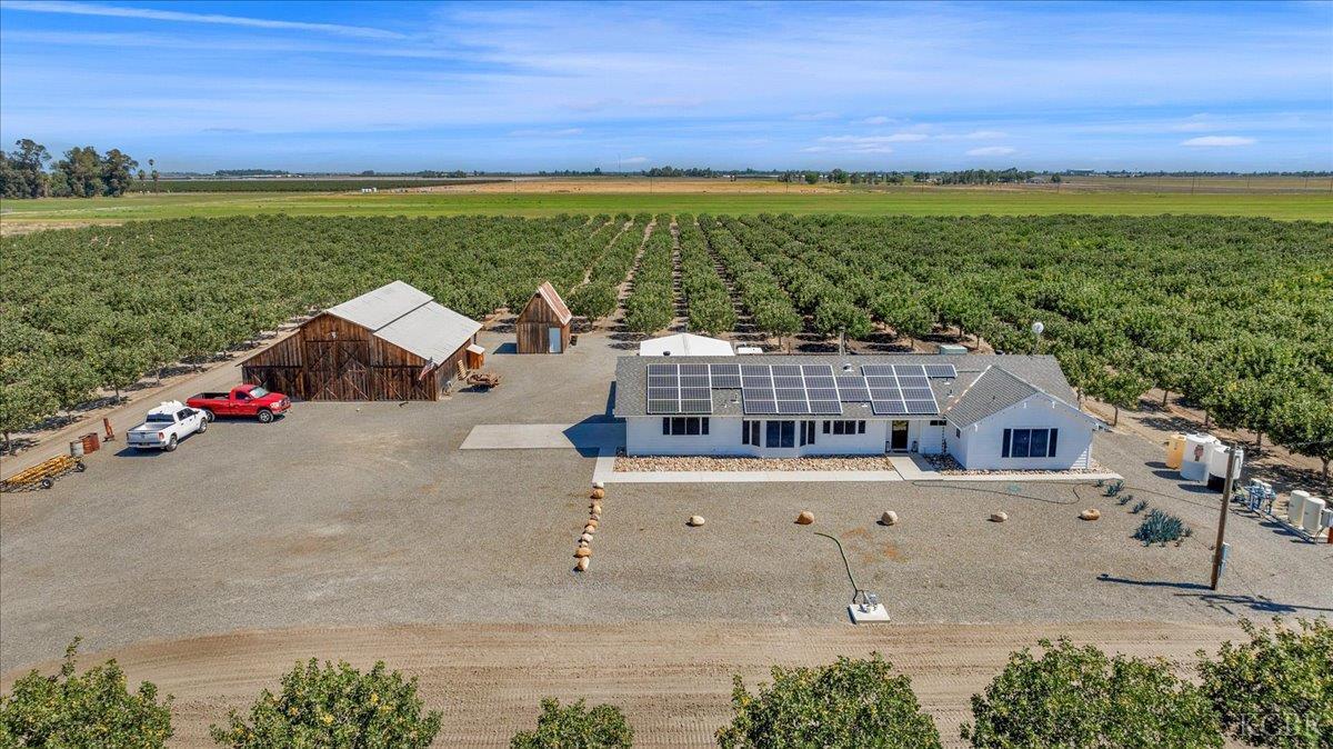 18356 Lansing Avenue  Stratford CA 93266 photo