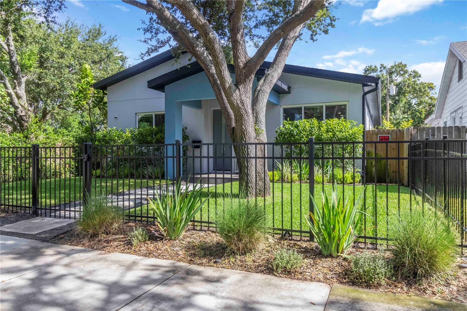 Property Photo:  3835 1st Avenue N  FL 33713 