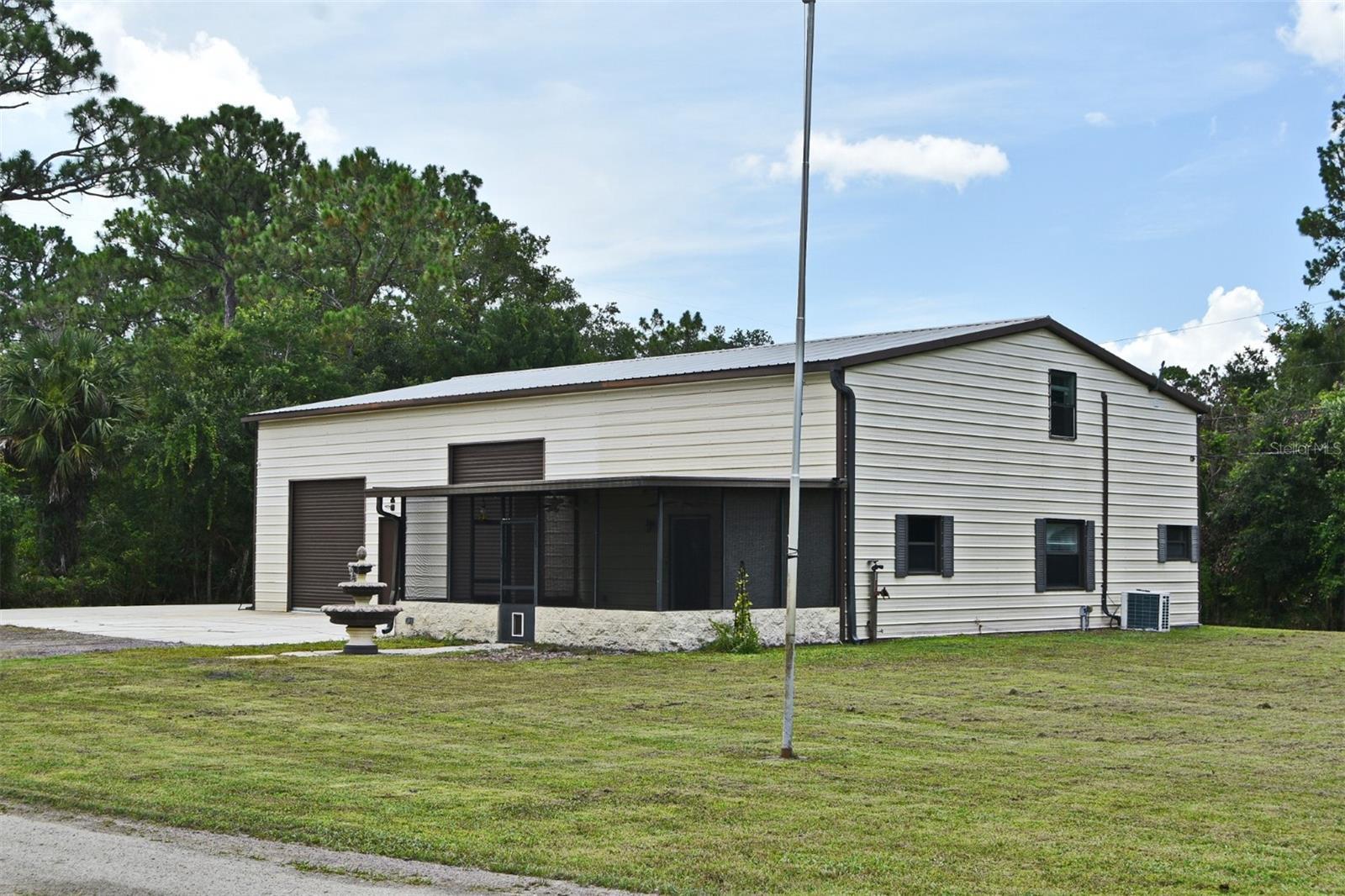 Property Photo: 661 Harney Heights Road FL 32732