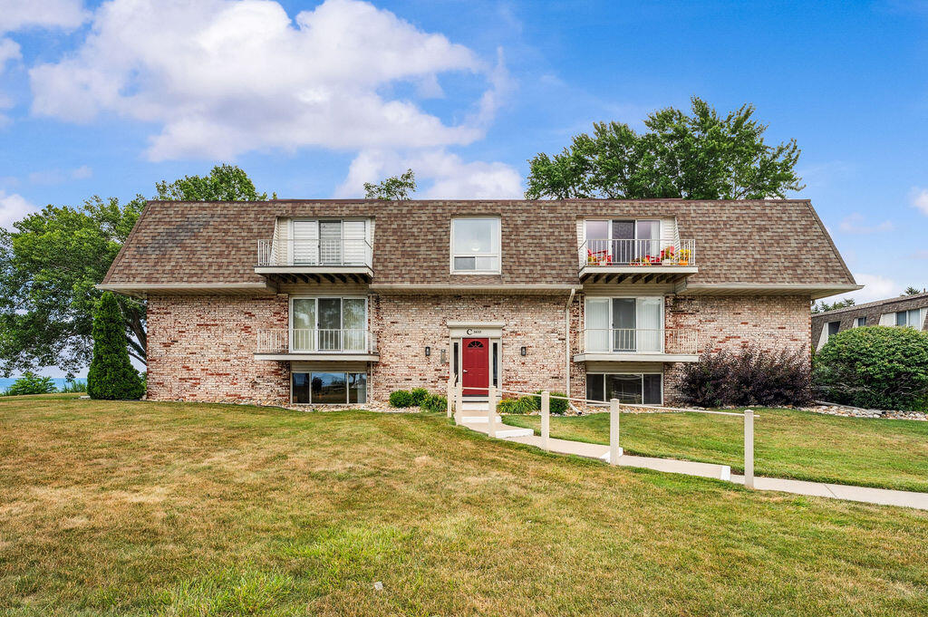 Property Photo: 3610 Lakeshore Drive MI 49085