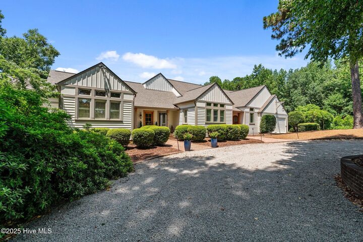 Property Photo: 194 Tamarack Lane NC 28394