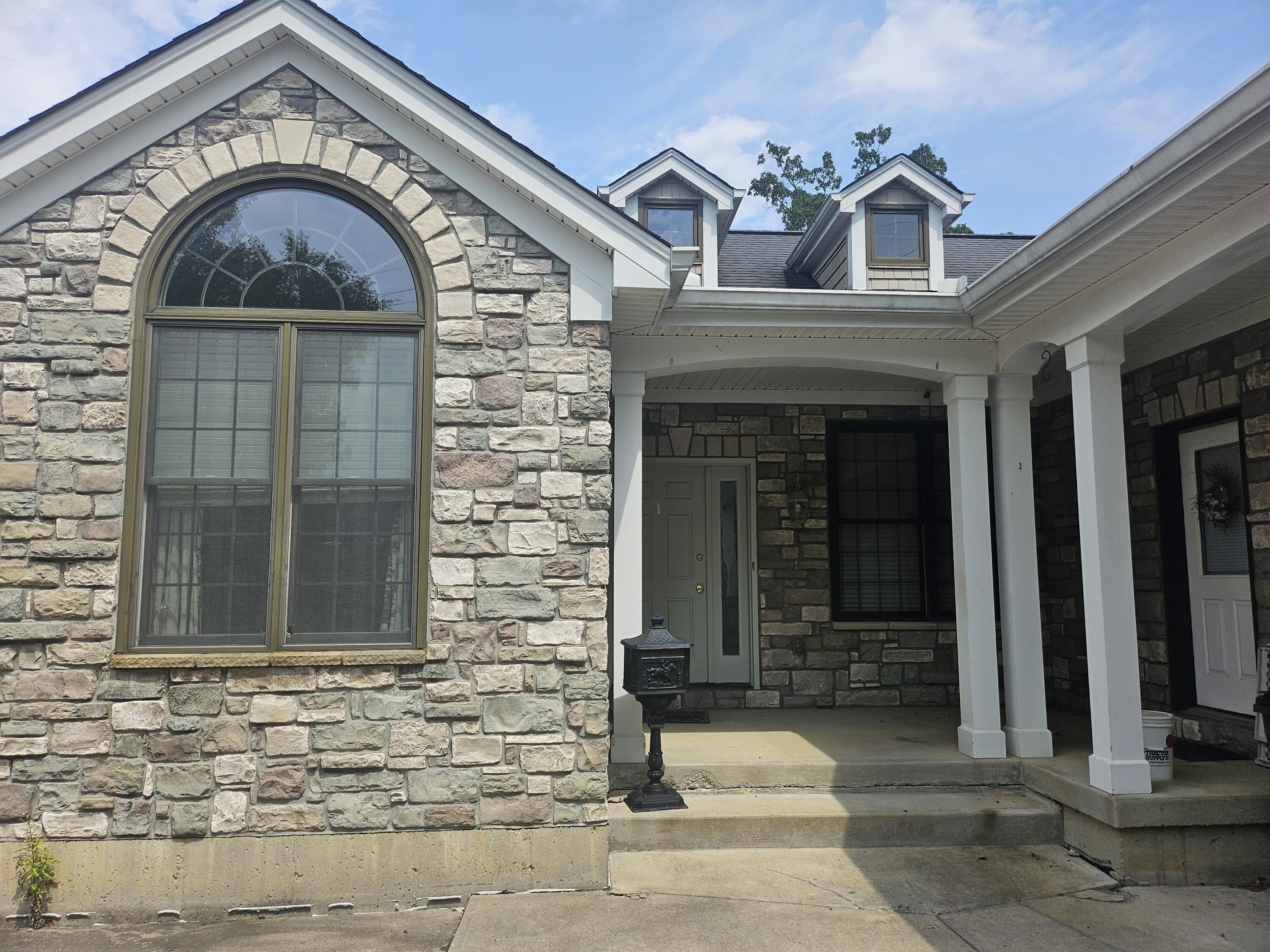 Property Photo: 3141 Willowhurst Trace KY 41051