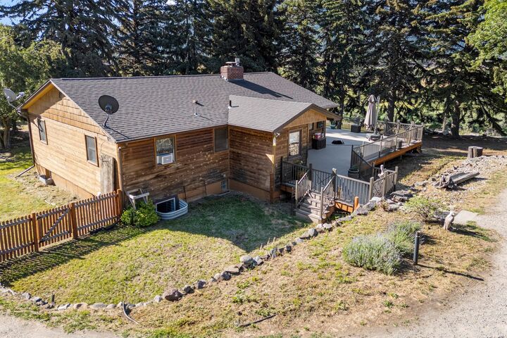 Property Photo:  2220 McDowell Drive  MT 59802 