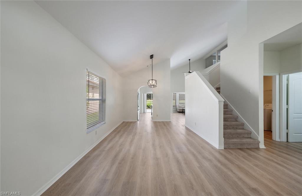 Property Photo: 2122 Morning Sun Ln FL 34119