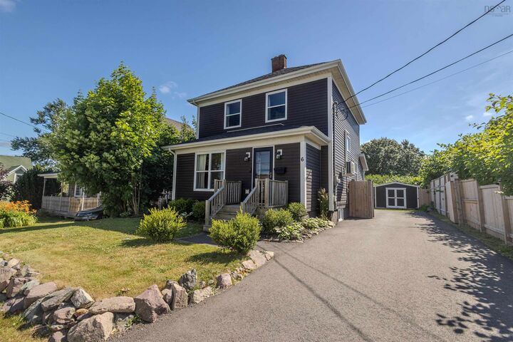 6 Fletcher Street  Glace Bay NS B1A 3E3 photo