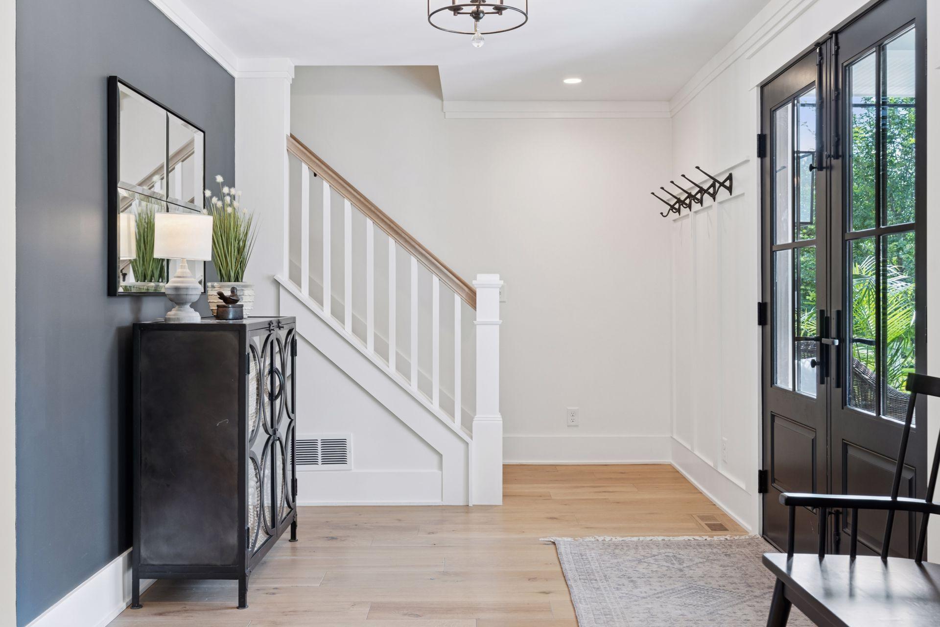 Property Photo:  10200 Lakeview Drive W  MN 55305 