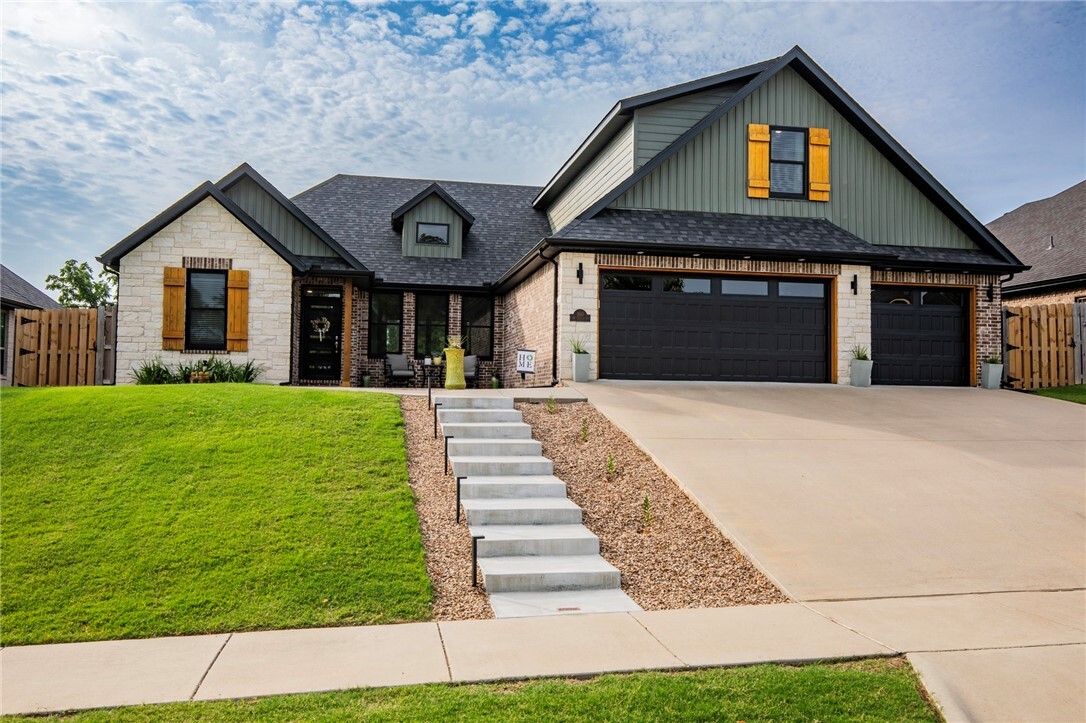 1810 NE Chaucer Street  Bentonville AR 72712 photo