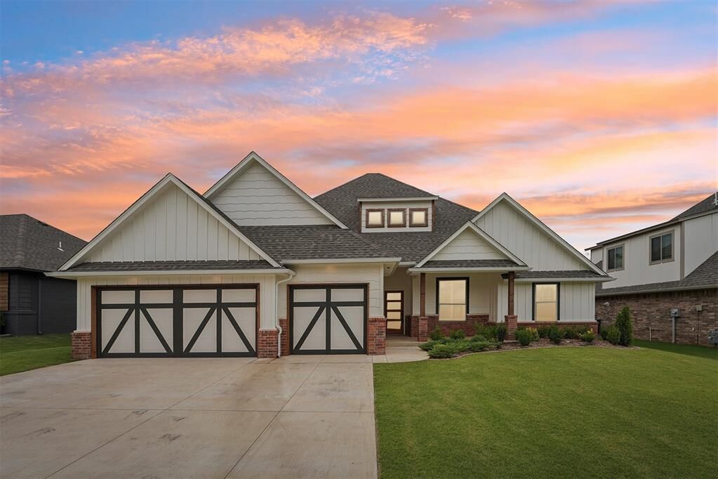 Property Photo:  8800 Stark Street  OK 73007 