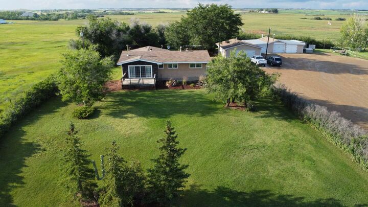 Property Photo: 502 Fox Lake Trail AB T0J 1P0