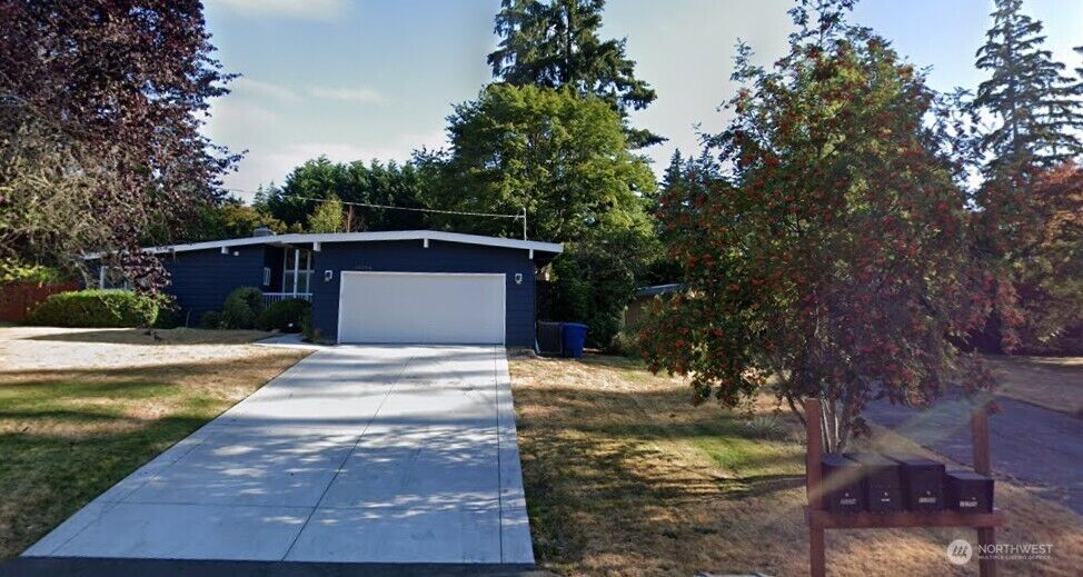 Property Photo:  16554 SE 29th Street  WA 98008 
