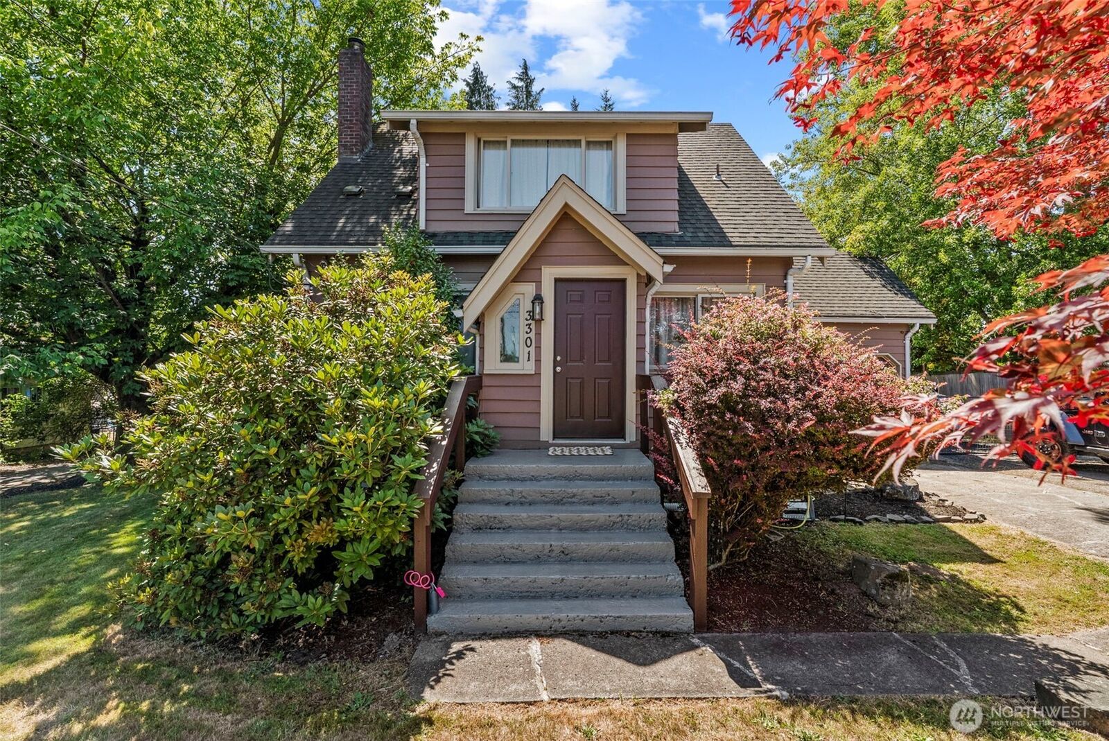 Property Photo:  3301  Columbia Heights Road  WA 98632 