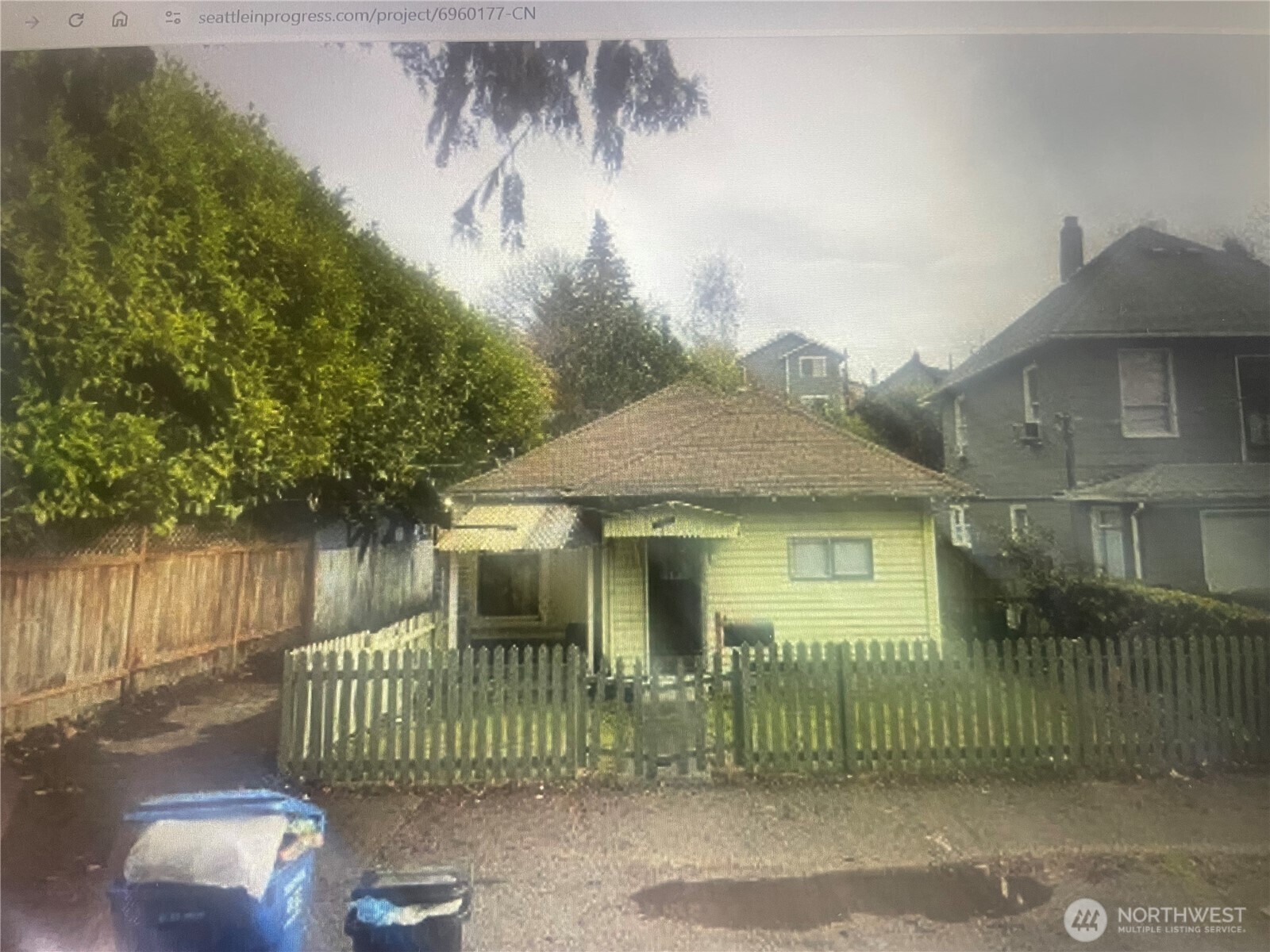 4114  37th Avenue S  Seattle WA 98118 photo