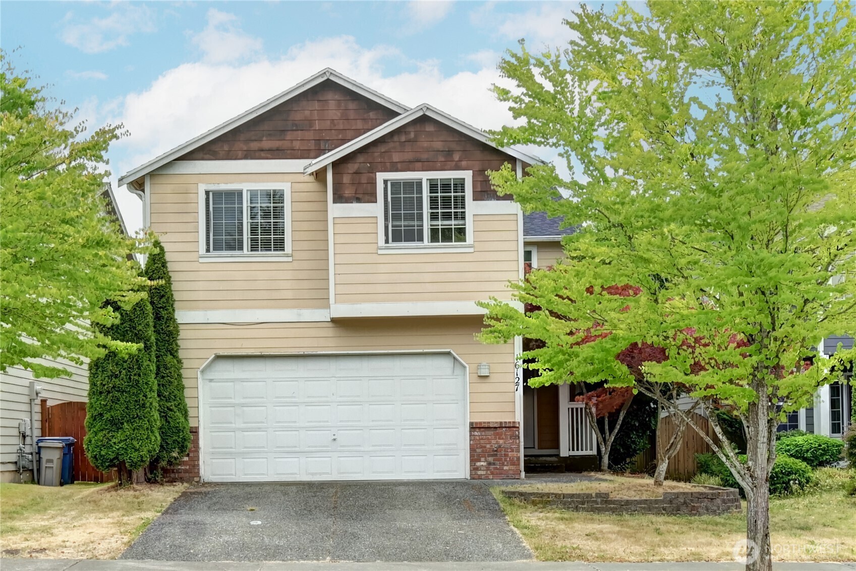 Property Photo: 16127 SE 256th Place WA 98042