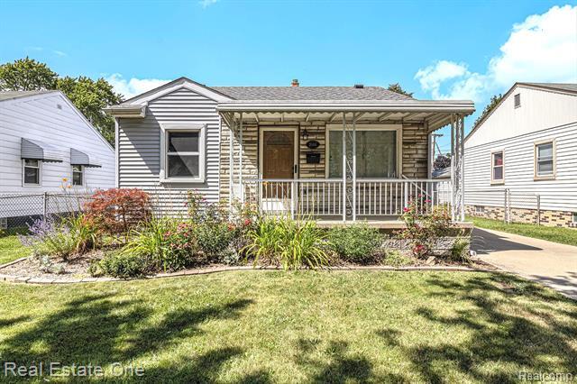 20446 Champaign Street  Taylor MI 48180 photo