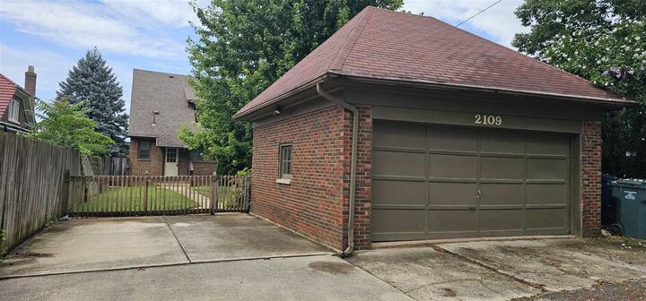 Property Photo: 2109 E Main Street IN 47374