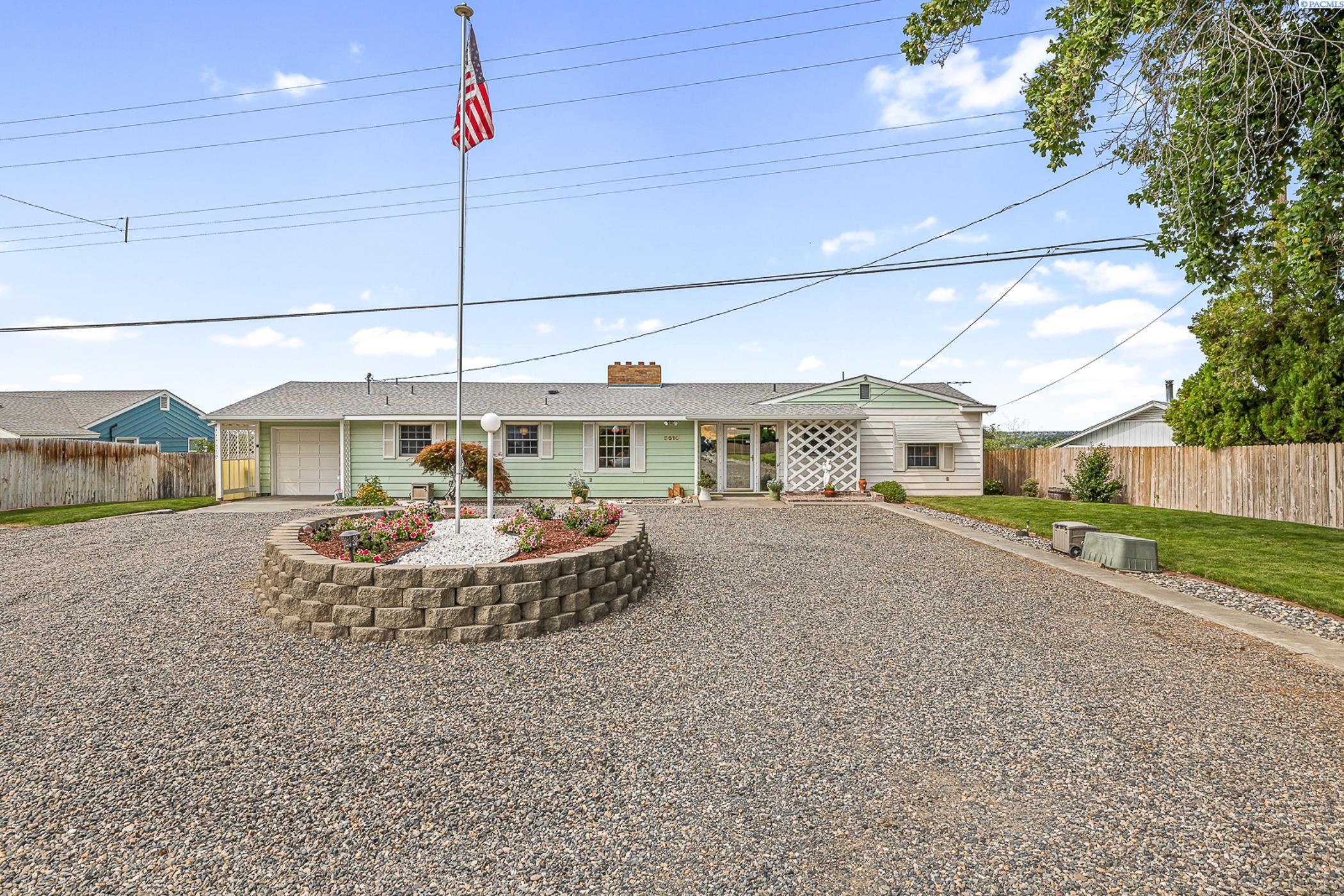 Property Photo: 5610 W Yellowstone WA 99336