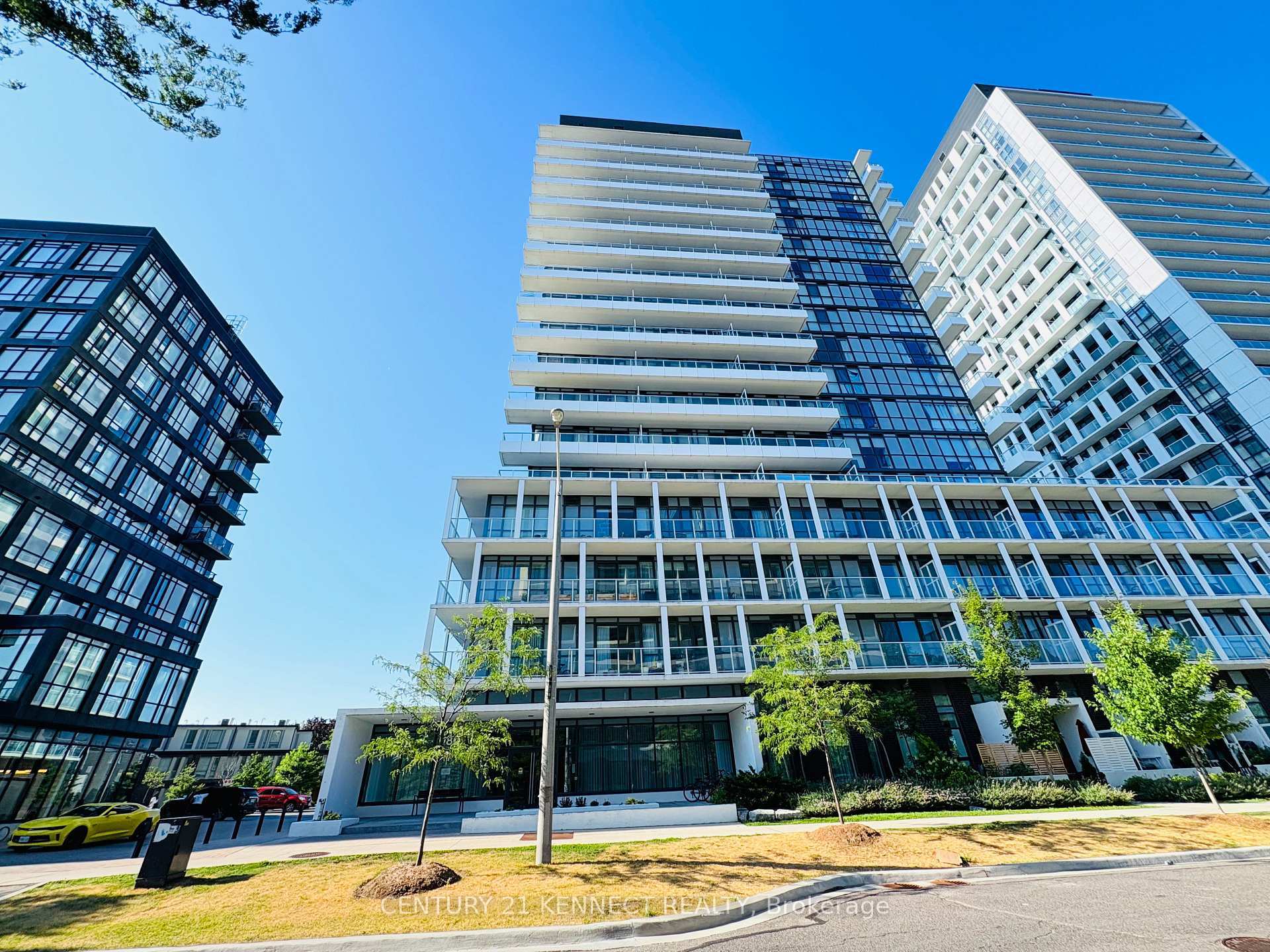180 Fairview Mall Drive 1703  Toronto ON M2J 4T1 photo