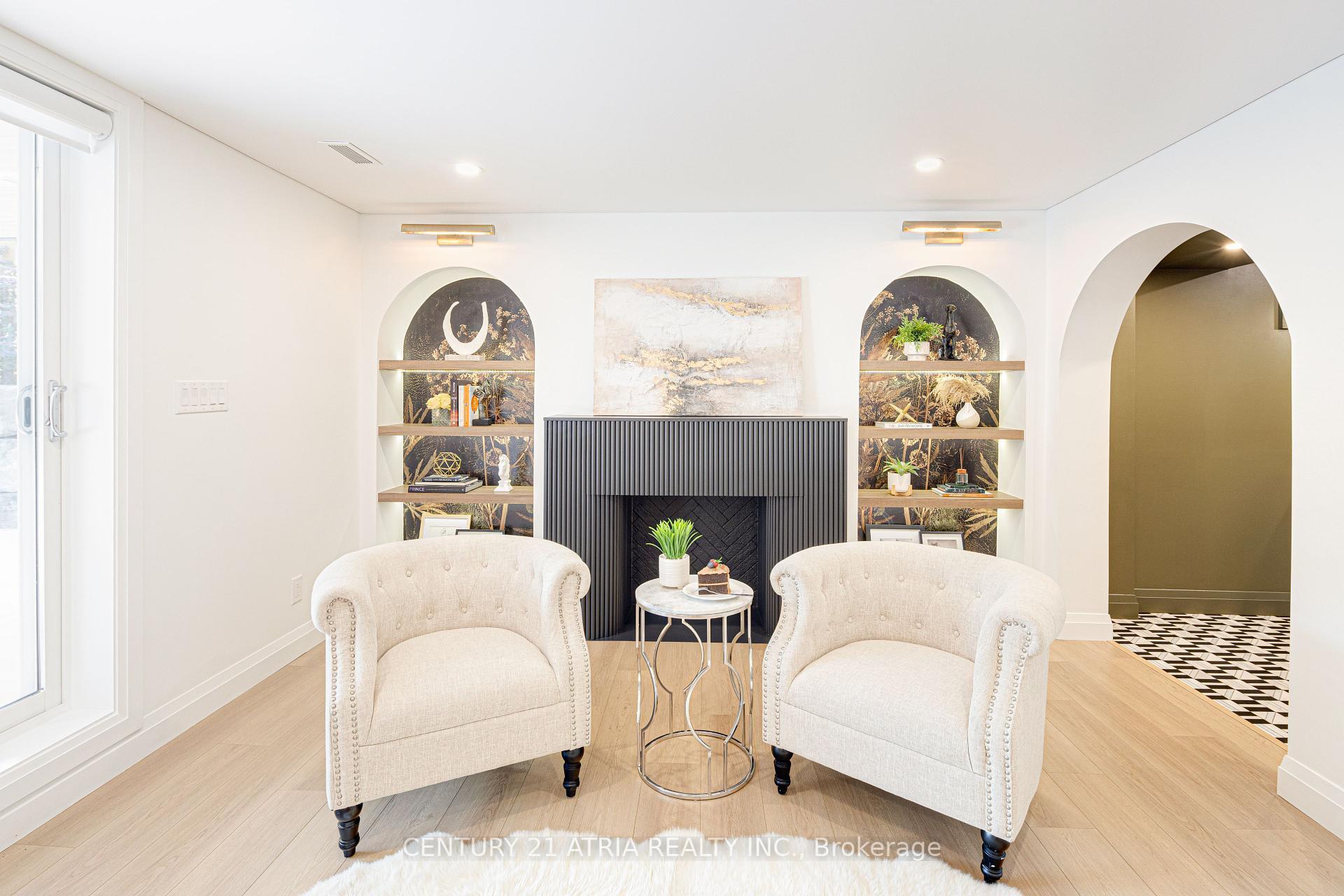56 Magpie Crescent  Toronto ON M2L 2E5 photo