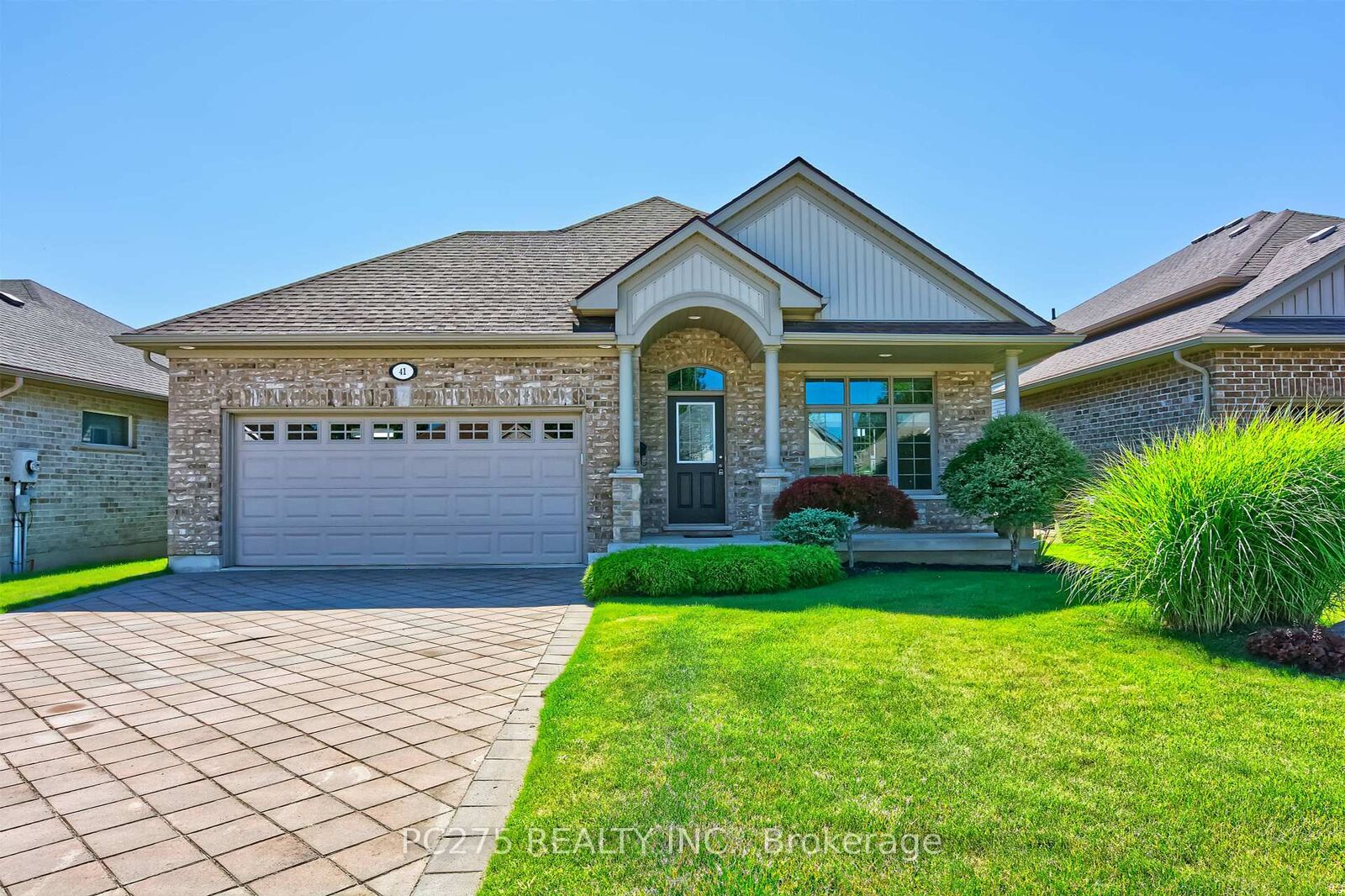 Property Photo:  41 Park Place  ON N4G 0B8 