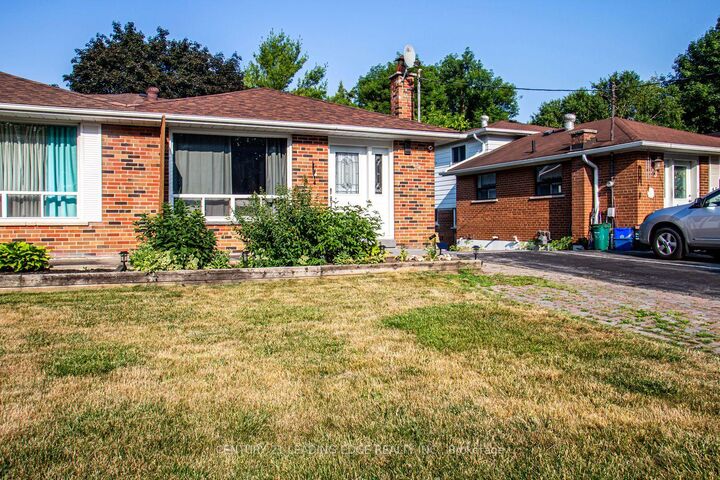 Property Photo:  45 Wales Avenue Bsmt  ON L3P 2C4 