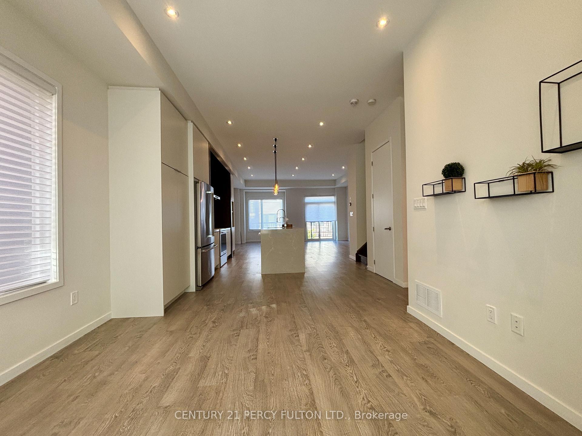Property Photo: 33 Lafferty Lane ON L4C 0Z8