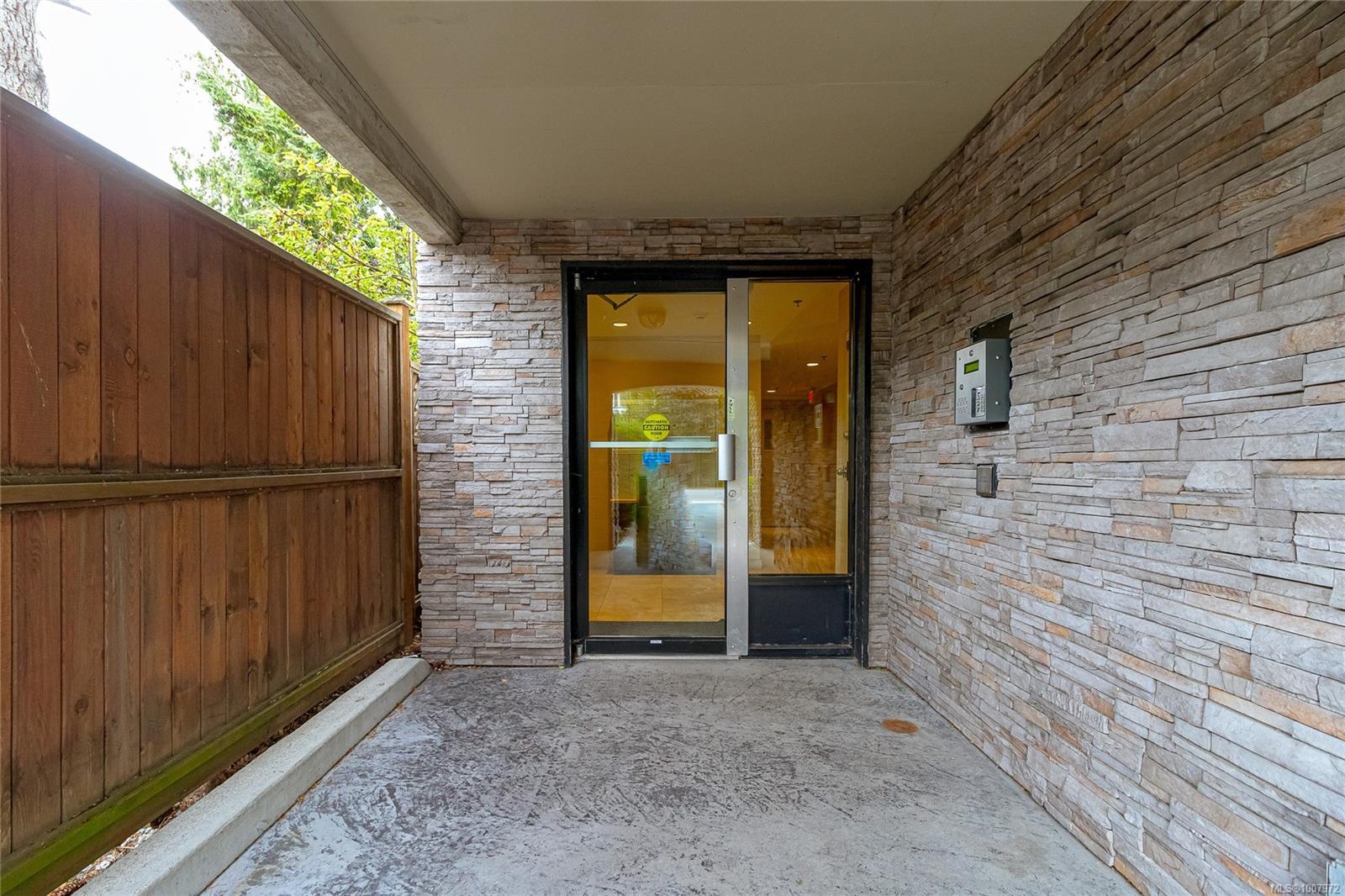 Photo de la propriété: 1615 Bay St 303 BC V8R 2B7