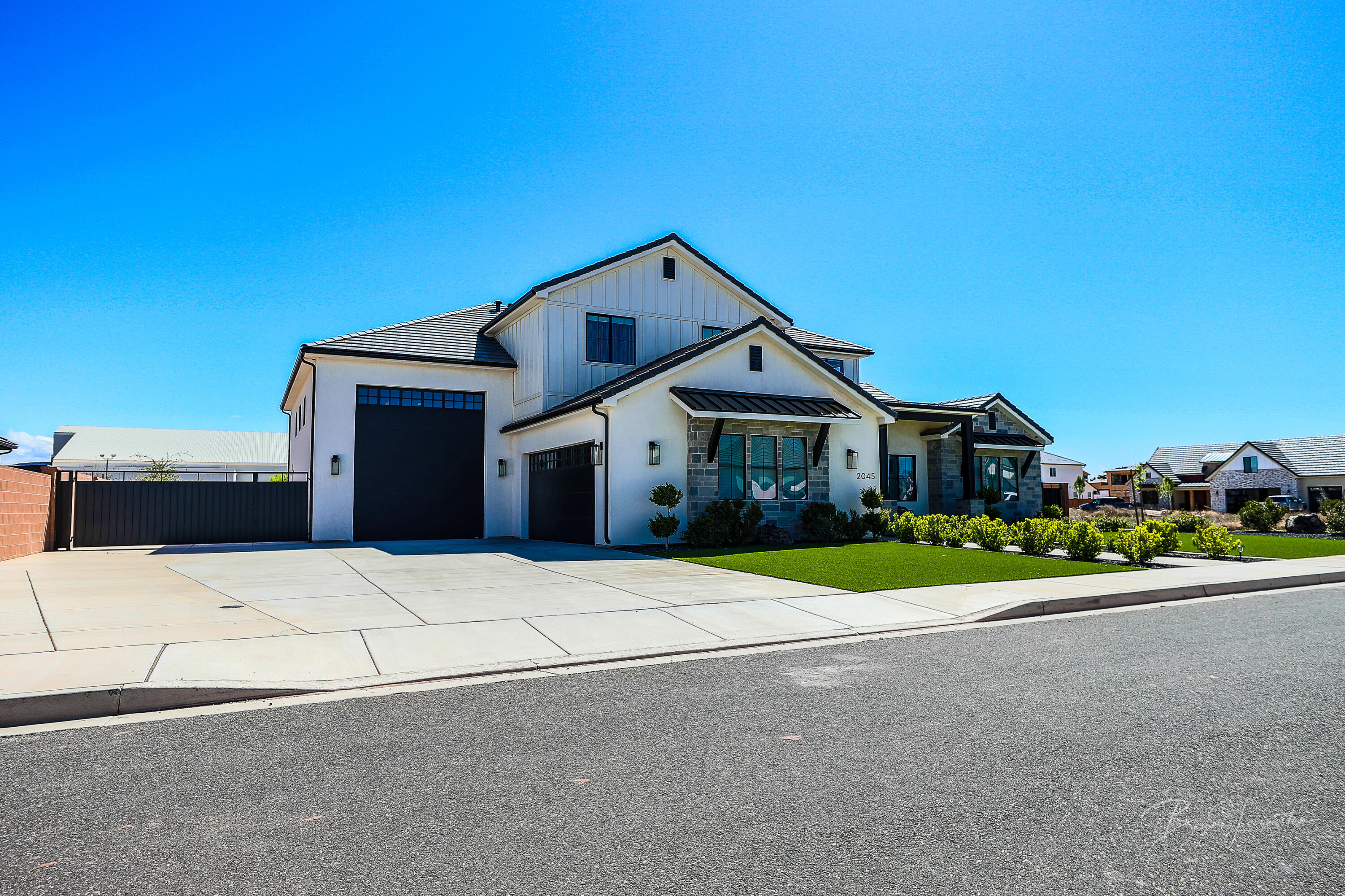 2045 S 3040 E  St George UT 84790 photo