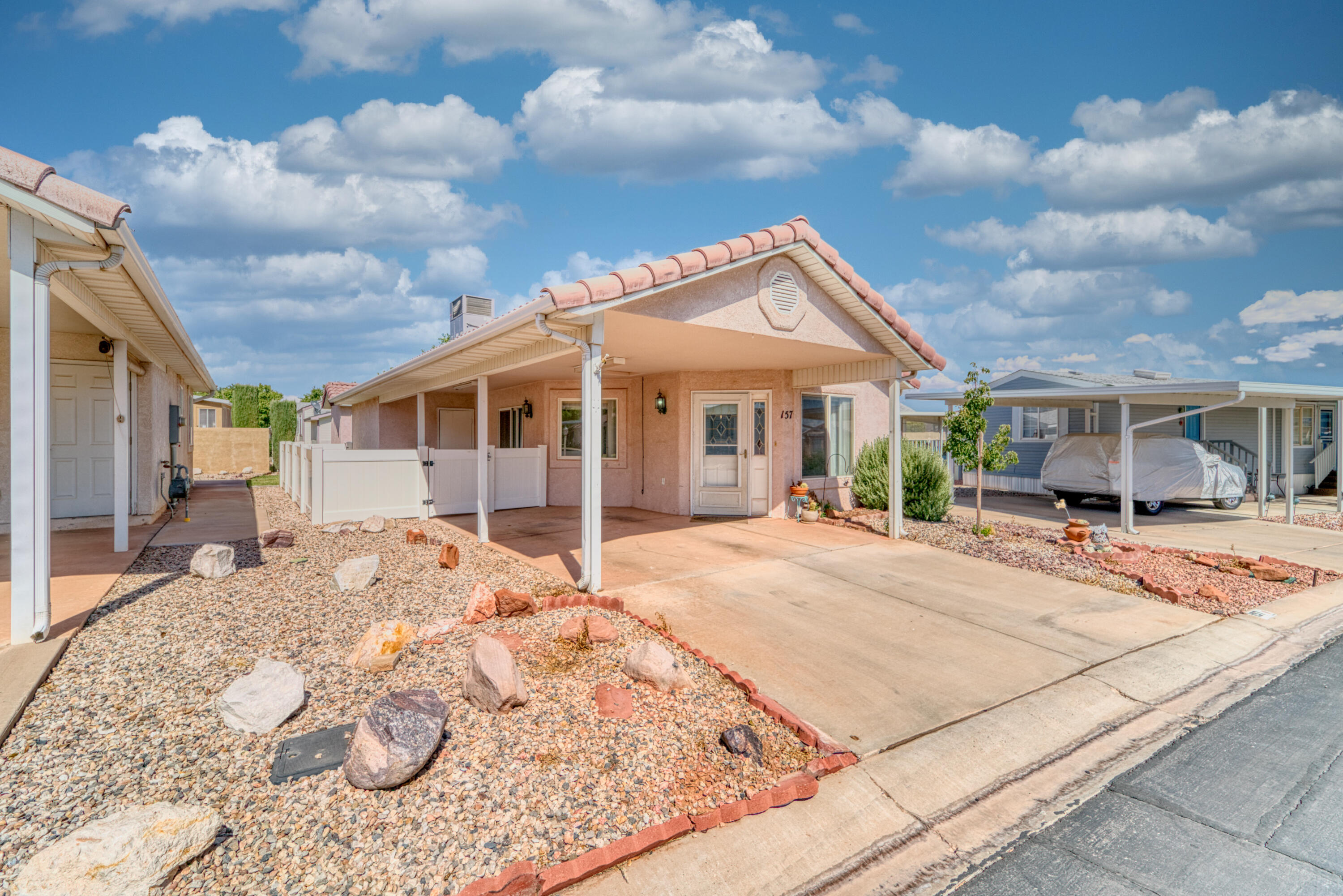 Property Photo: 2990 E Riverside Dr #157 UT 84790