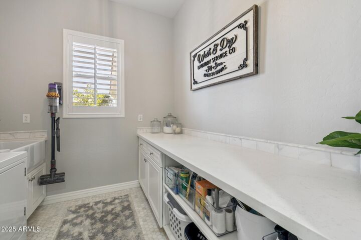 Property Photo:  3233 E Indigo Circle  AZ 85213 