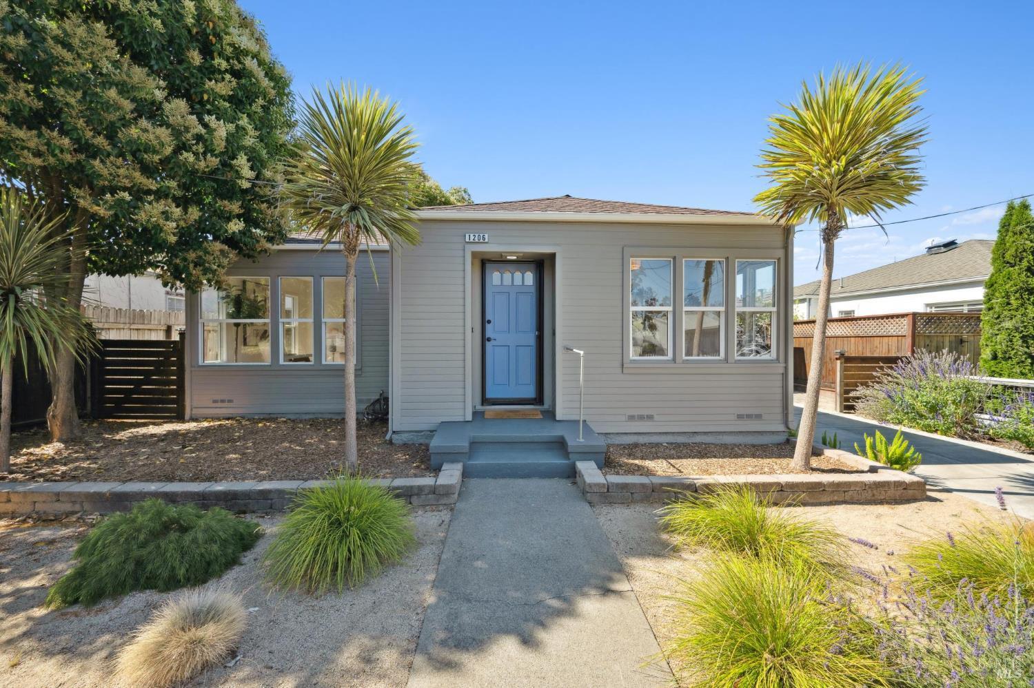 Property Photo: 1206 12th Street CA 95404