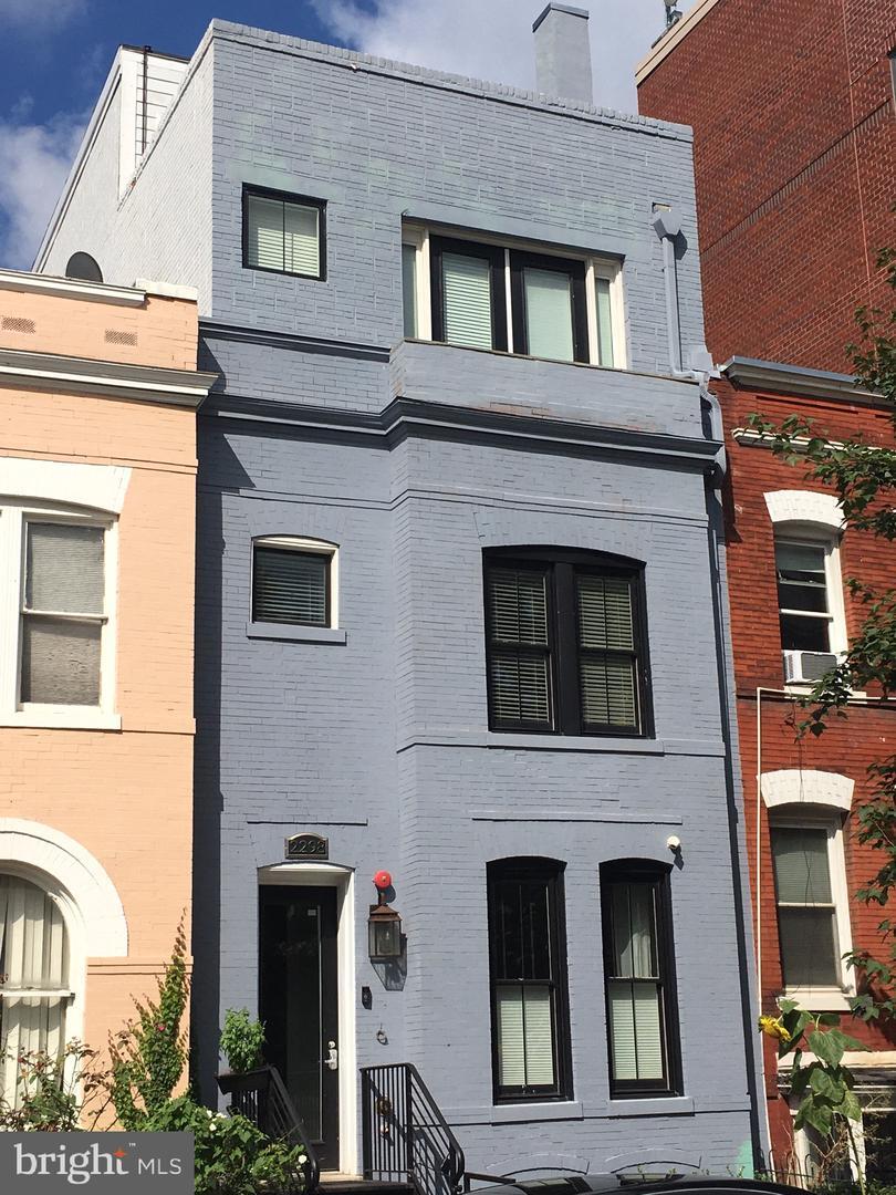 Property Photo:  2298 Champlain Street NW B  DC 20009 