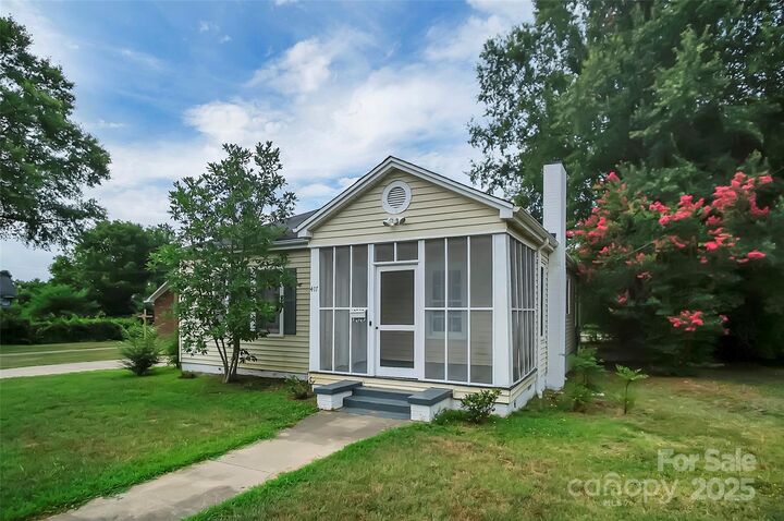 Property Photo:  417 W Graham Street  NC 28150 