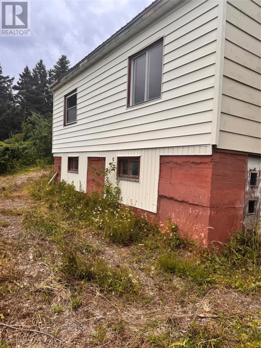 5 White'S Road  Christopher's Cove NL A2H 7E8 photo