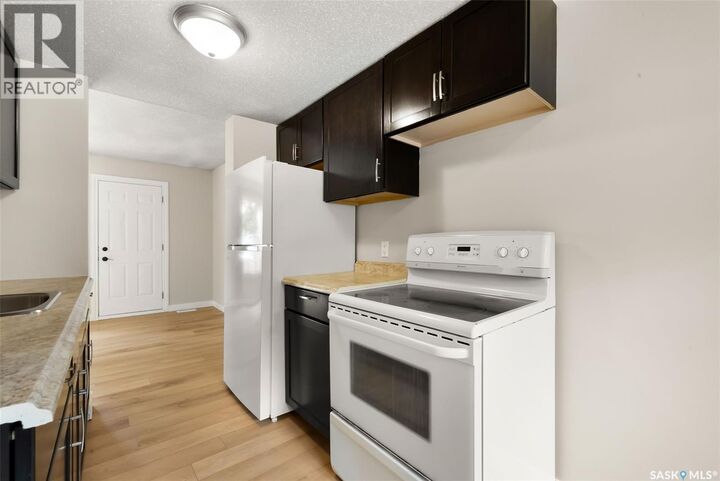 Property Photo:  3814 Castle Road  SK S4S 6M7 