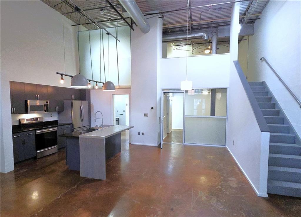Property Photo: 195 Arizona Avenue NE 102 GA 30307