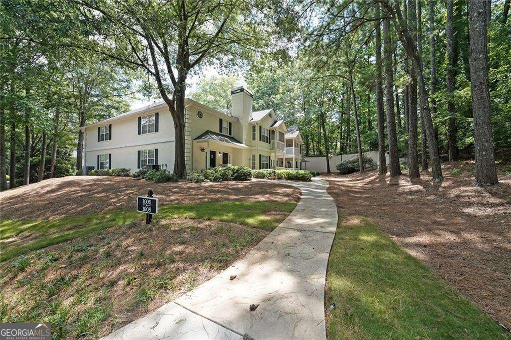 Property Photo: 1005 Peachtree Forest Terrace GA 30092