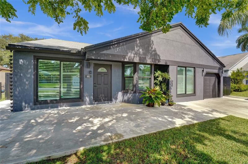 Property Photo:  961 SW 134th Ave  FL 33325 