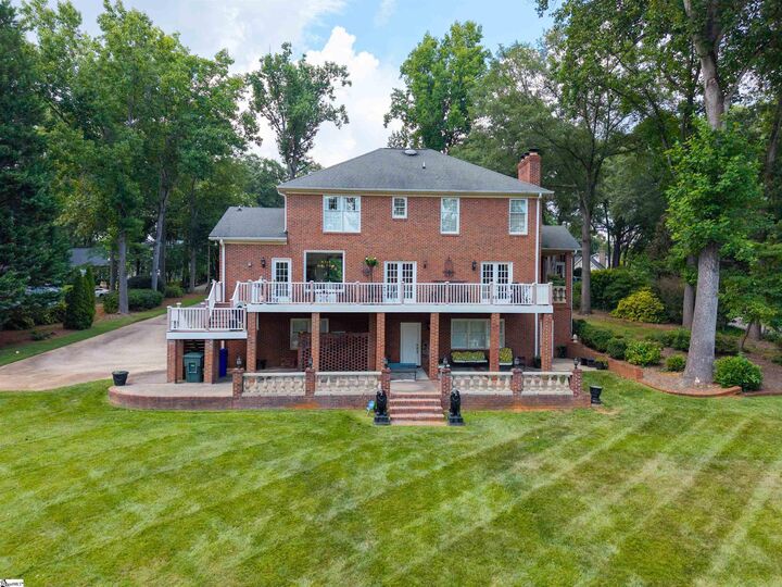 Property Photo:  61 Forest Lane  SC 29605 