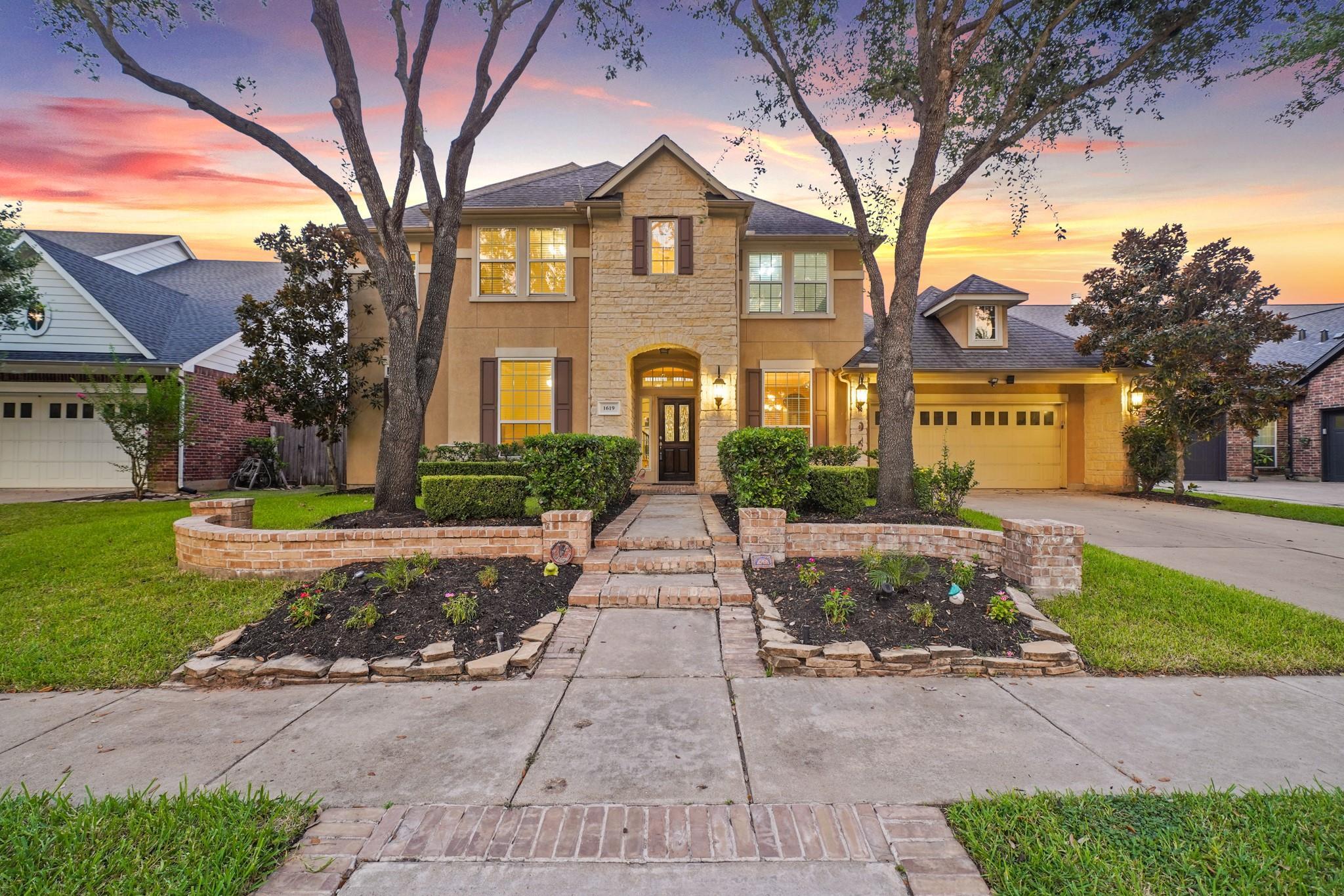 Property Photo:  1619 Caledonia Trail  TX 77479 