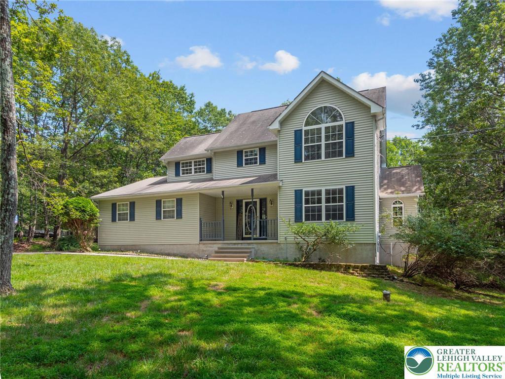 Property Photo: 1405 Grand Mesa Drive PA 18330