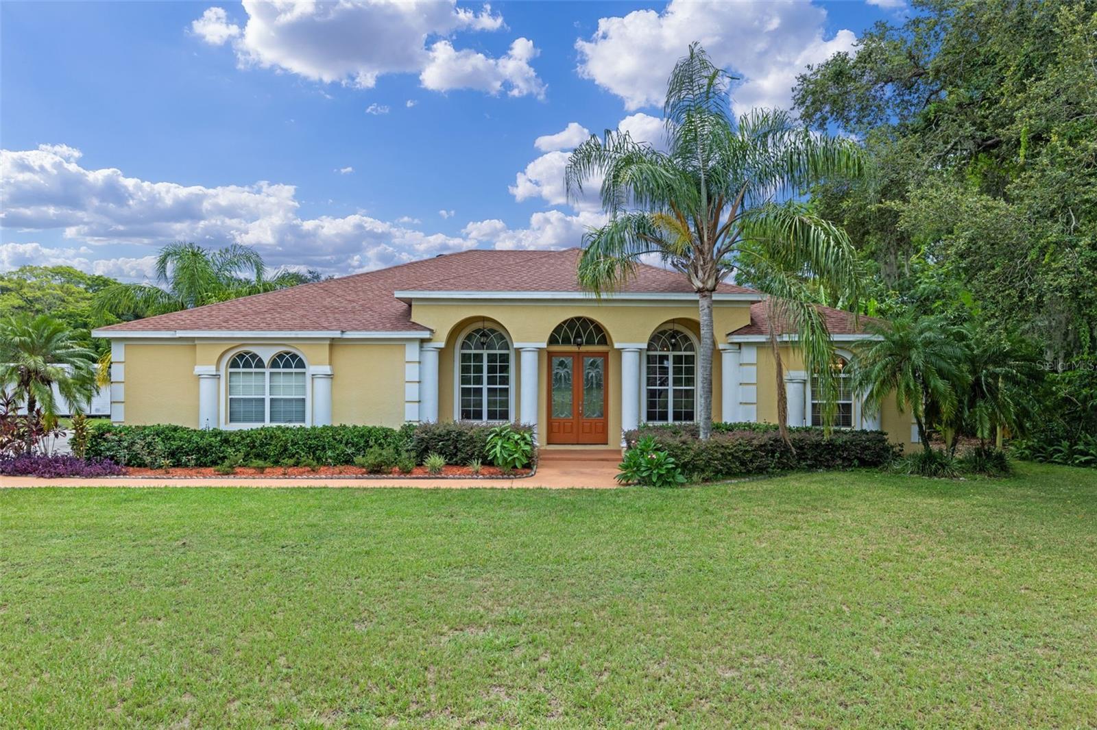 Property Photo: 5411 Lee Ann Drive FL 32808