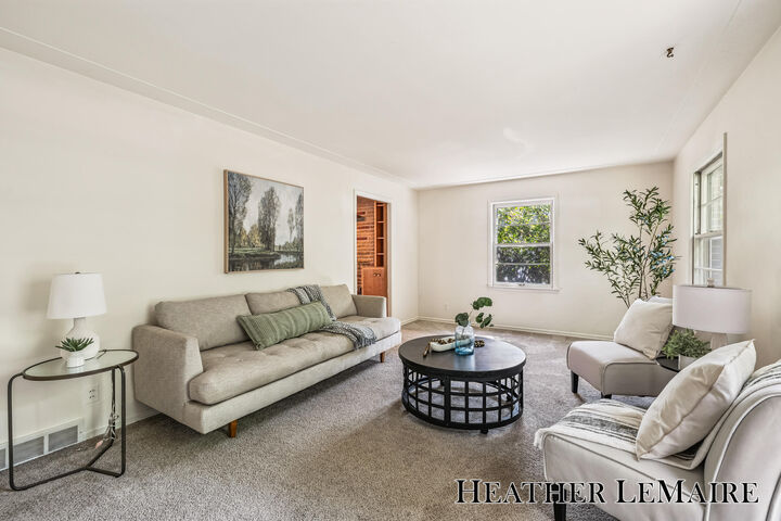 Property Photo: 315 Spruce Street SE MI 49507