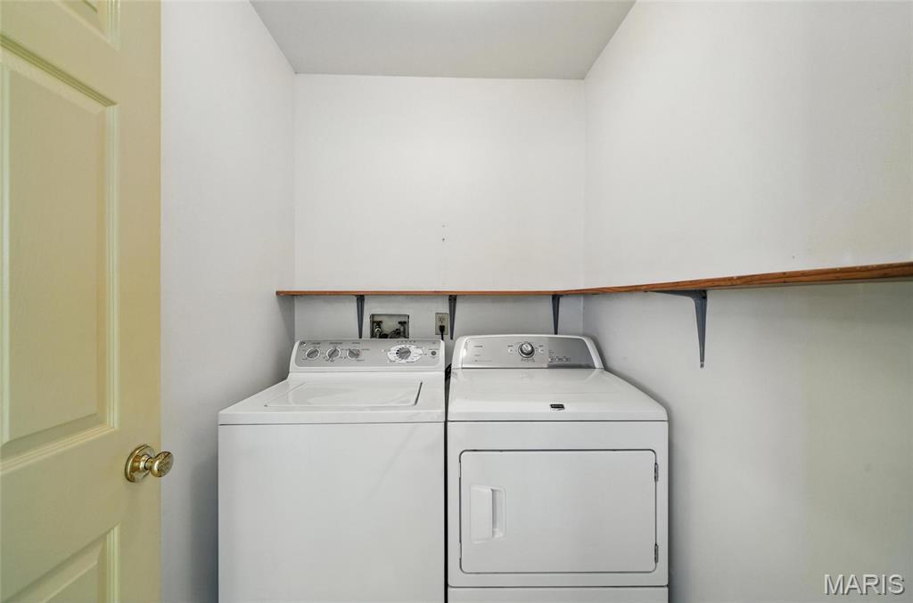 Property Photo:  9856 Oak Haven Avenue  MO 63119 