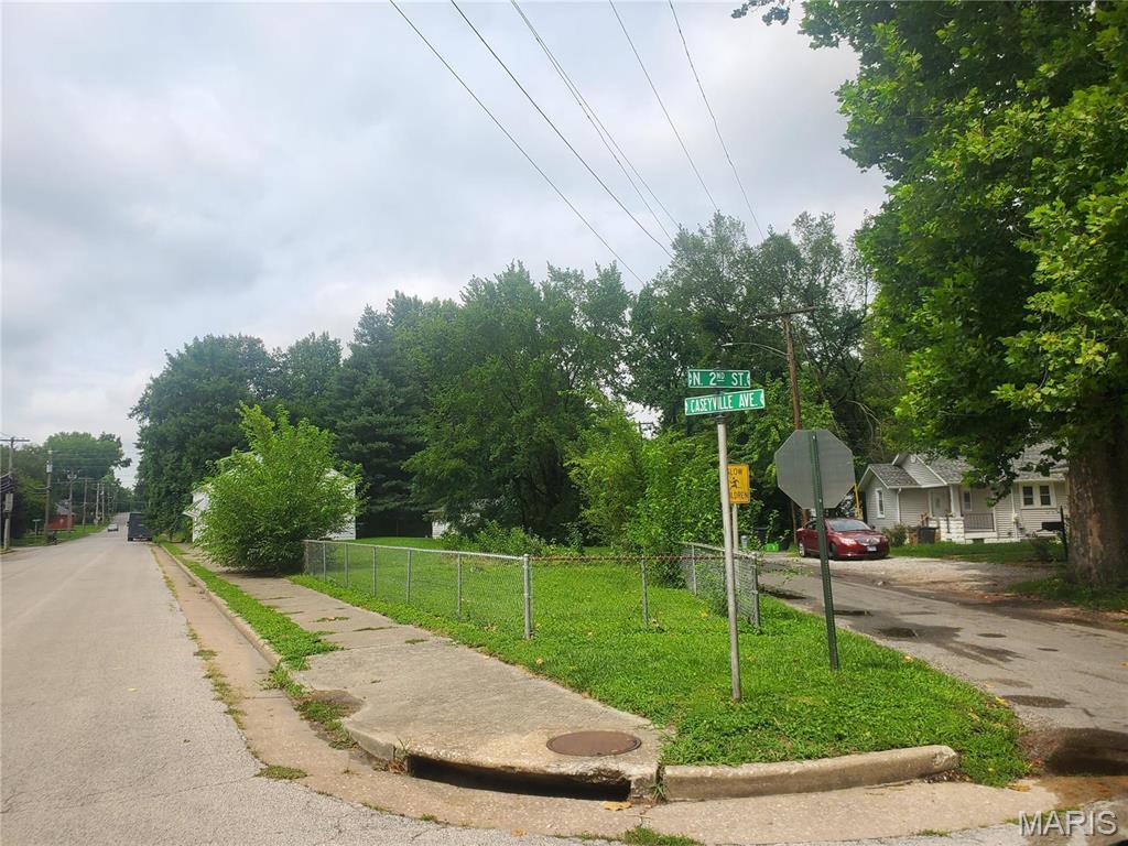 Property Photo:  1014 Caseyville Avenue  IL 62226 